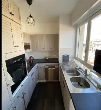 Appartement Appartement 3 Piece Paris 16E *